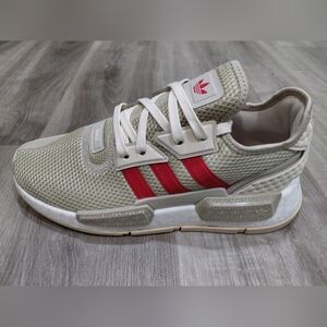 Adidas Mens Shoes Size 9 in Beige and Red
